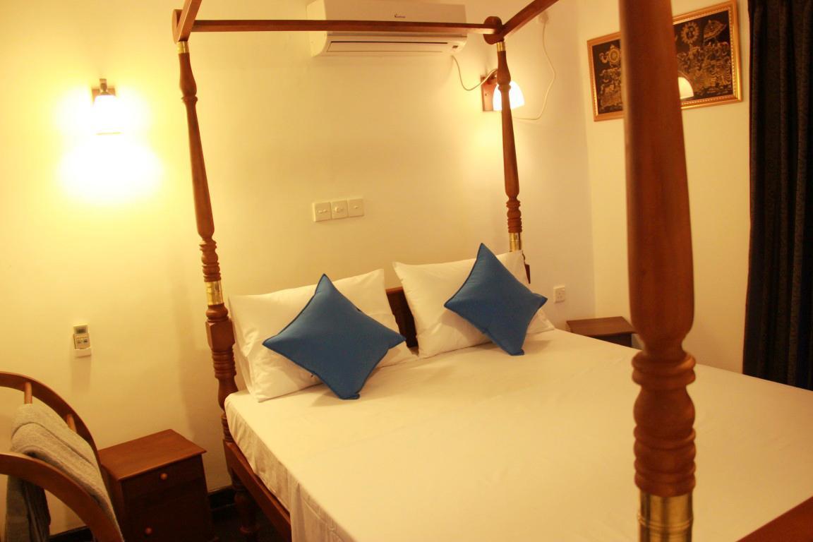 Sooriya Sewana Guest House Banduramulla Ngoại thất bức ảnh